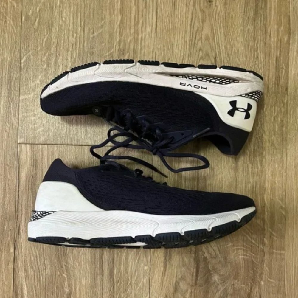 Under Armour Hovr Sonic Shoe's